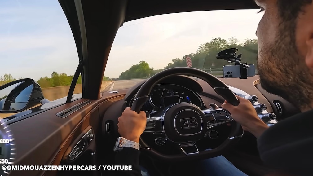 Autobahn als Rennstrecke: Bugatti Chiron Sport auf Rekordjagd - AUTO BILD