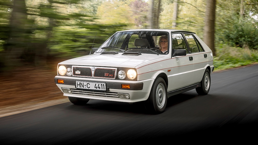 Sportler für den Alltag Lancia Delta HF mit Allradantrieb AUTO BILD