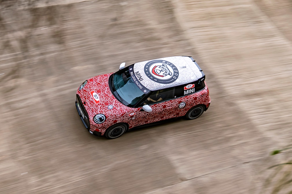 Mini JCW E Prototype