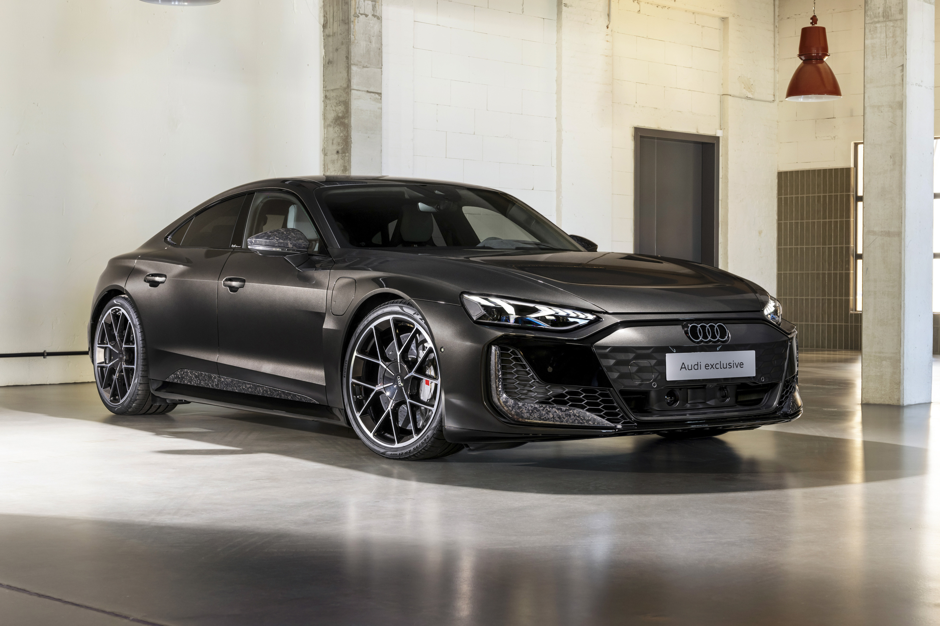 Audi e tron gt black discount