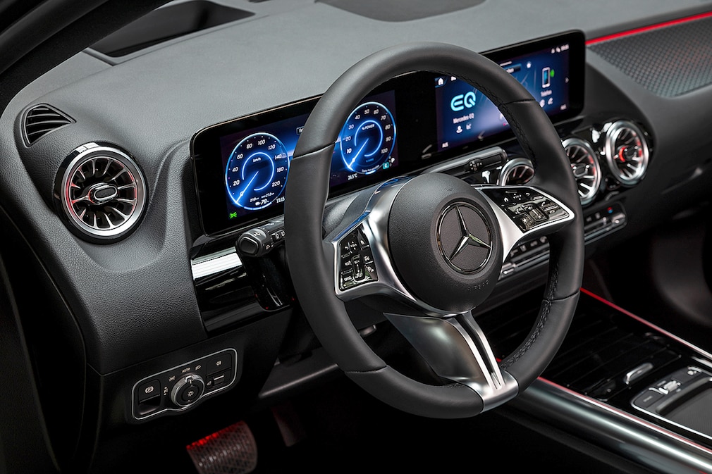Mercedes EQA