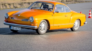 VW KARMANN-GHIA COUPÉ