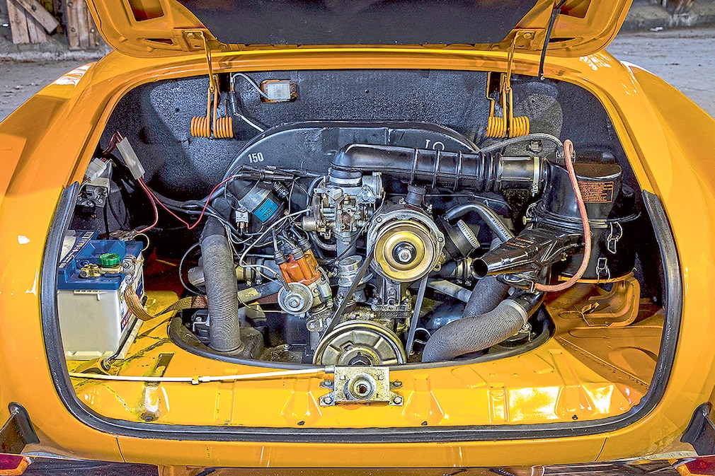 VW KARMANN-GHIA COUPÉ