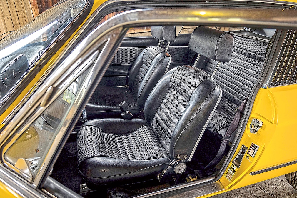 FIAT MORETTI 128 COUPÉ