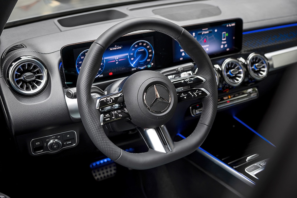 Mercedes EQB