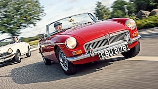 ALFA ROMEO 1300 SPIDER    GLAS 1300 GT CABRIO   PORSCHE 356 B CARRERA 2 CABRIOLET   SUNBEAM ALPINE V   MG MGB