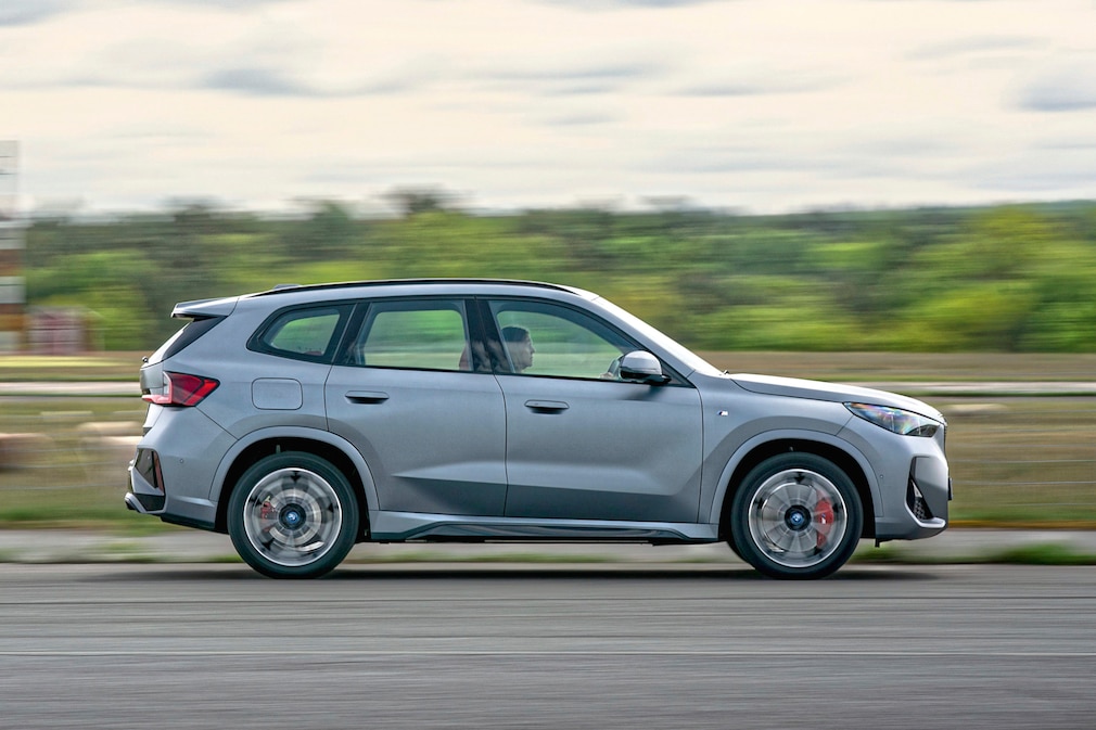 BMW iX1 eDrive20