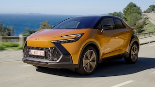 Toyota C-HR "Flow"