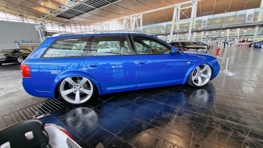 Audi A6 Avant