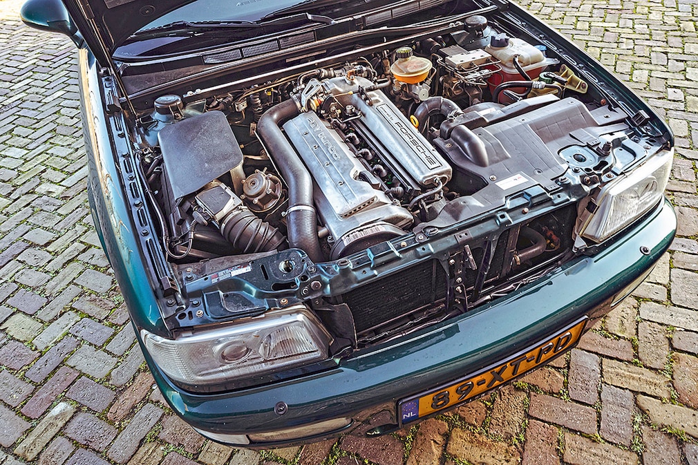 Audi Avant RS2