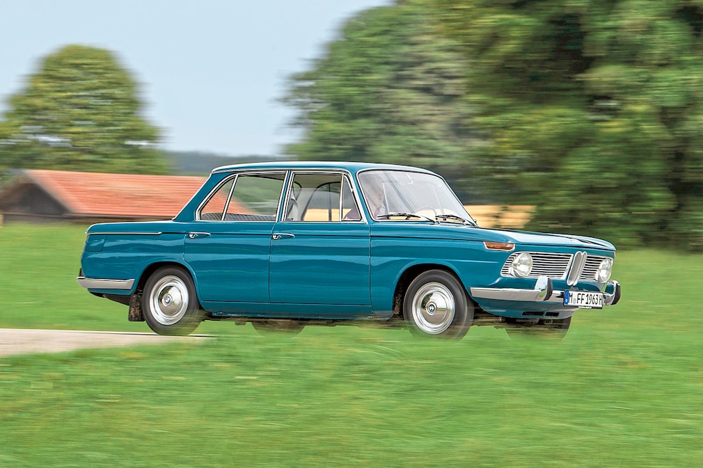 BMW 1500