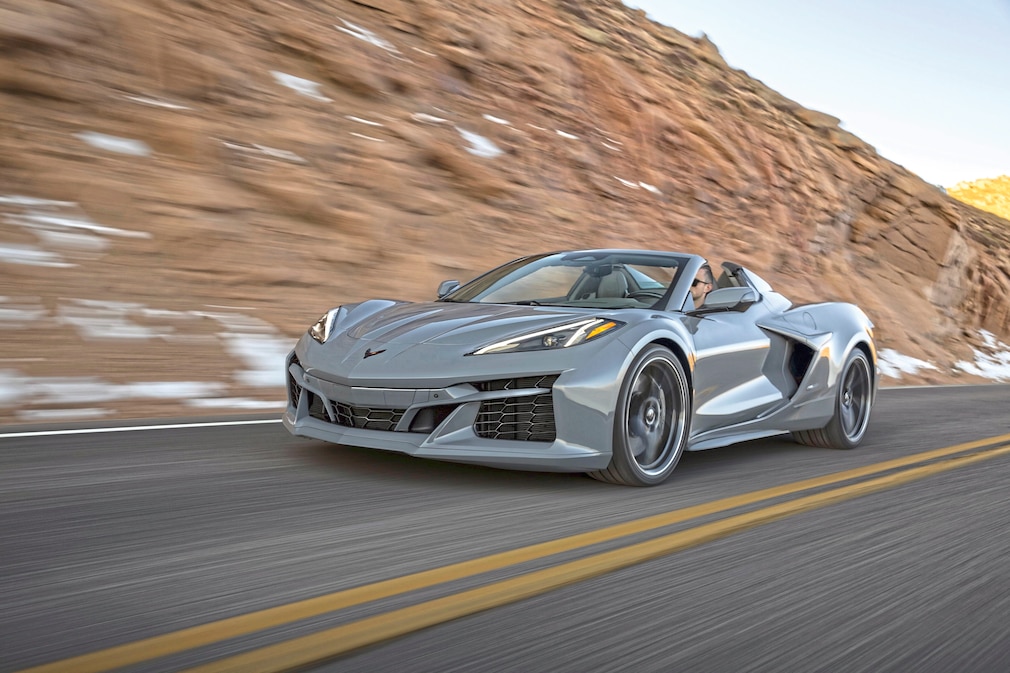 Corvette E-Ray