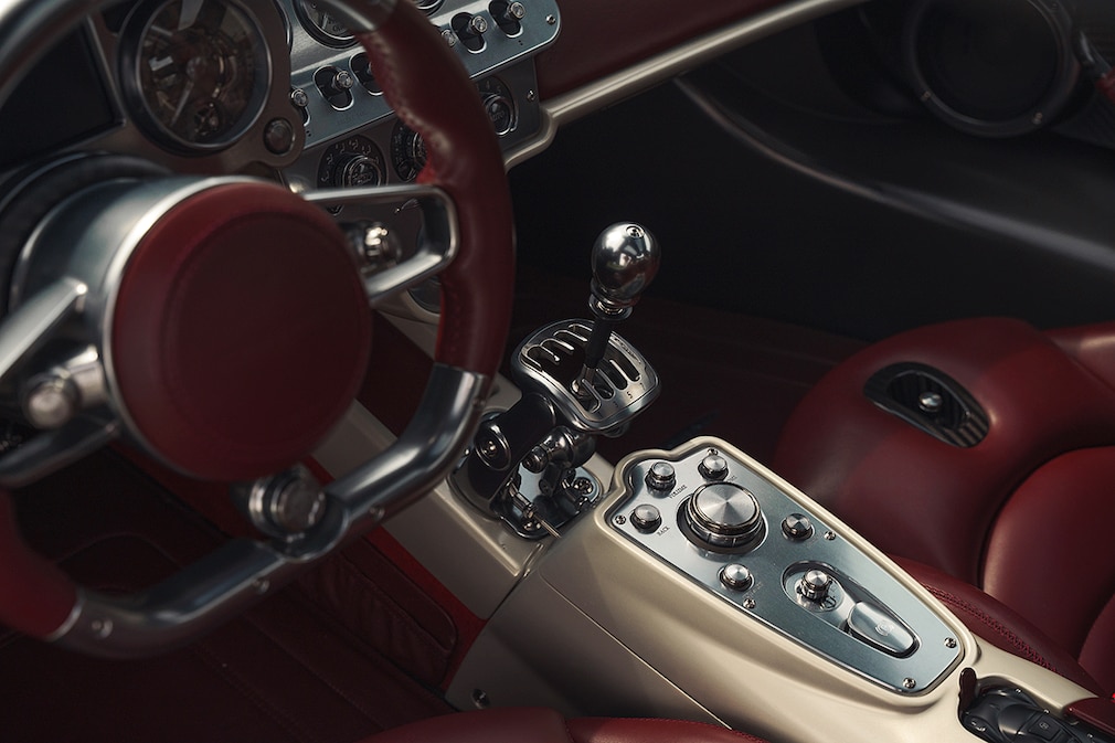Pagani Utopia
