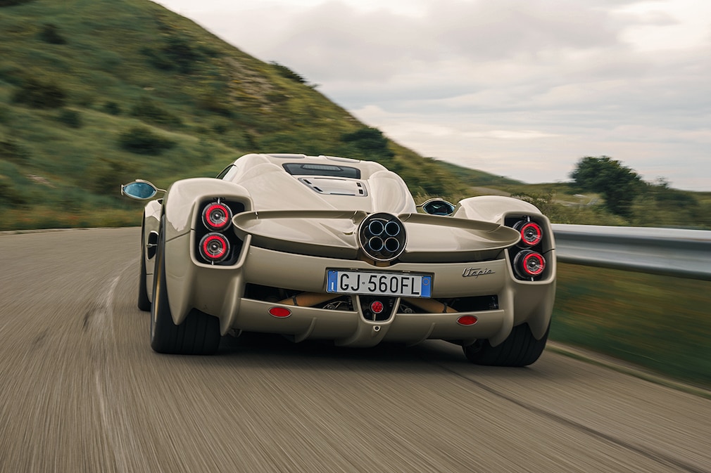 Pagani Utopia