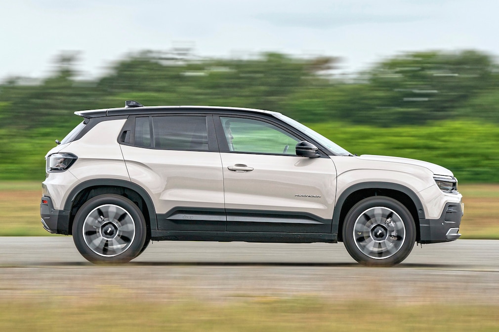Jeep Avenger 1.2 e-Hybrid