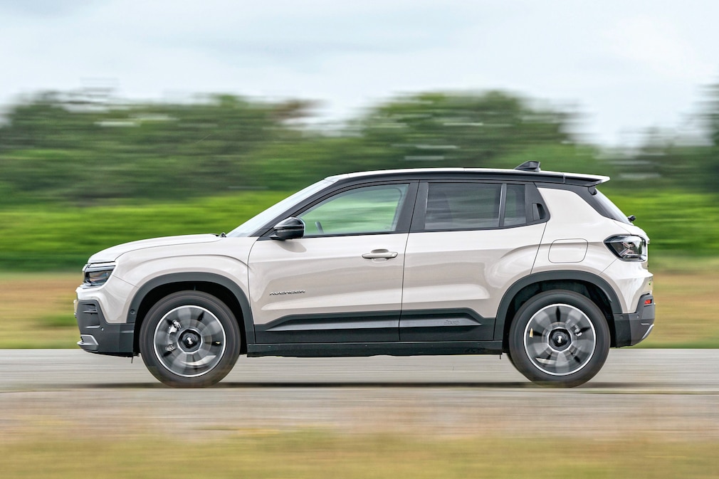 Jeep Avenger 1.2 e-Hybrid