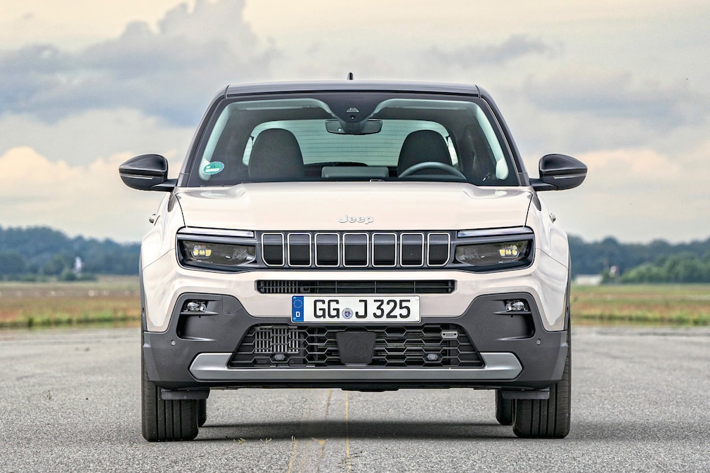 Jeep Avenger 1.2 e-Hybrid