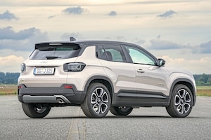 Jeep Avenger 1.2 e-Hybrid