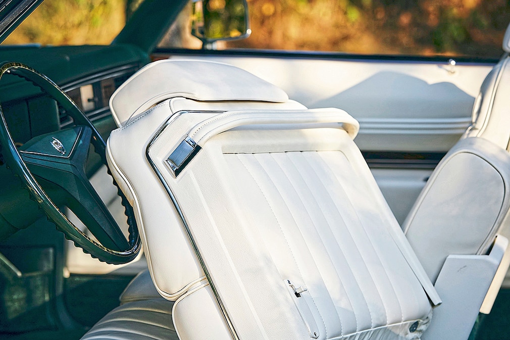CADILLAC ELDORADO CONVERTIBLE