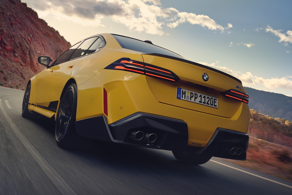 BMW M5 mit M Performance Parts