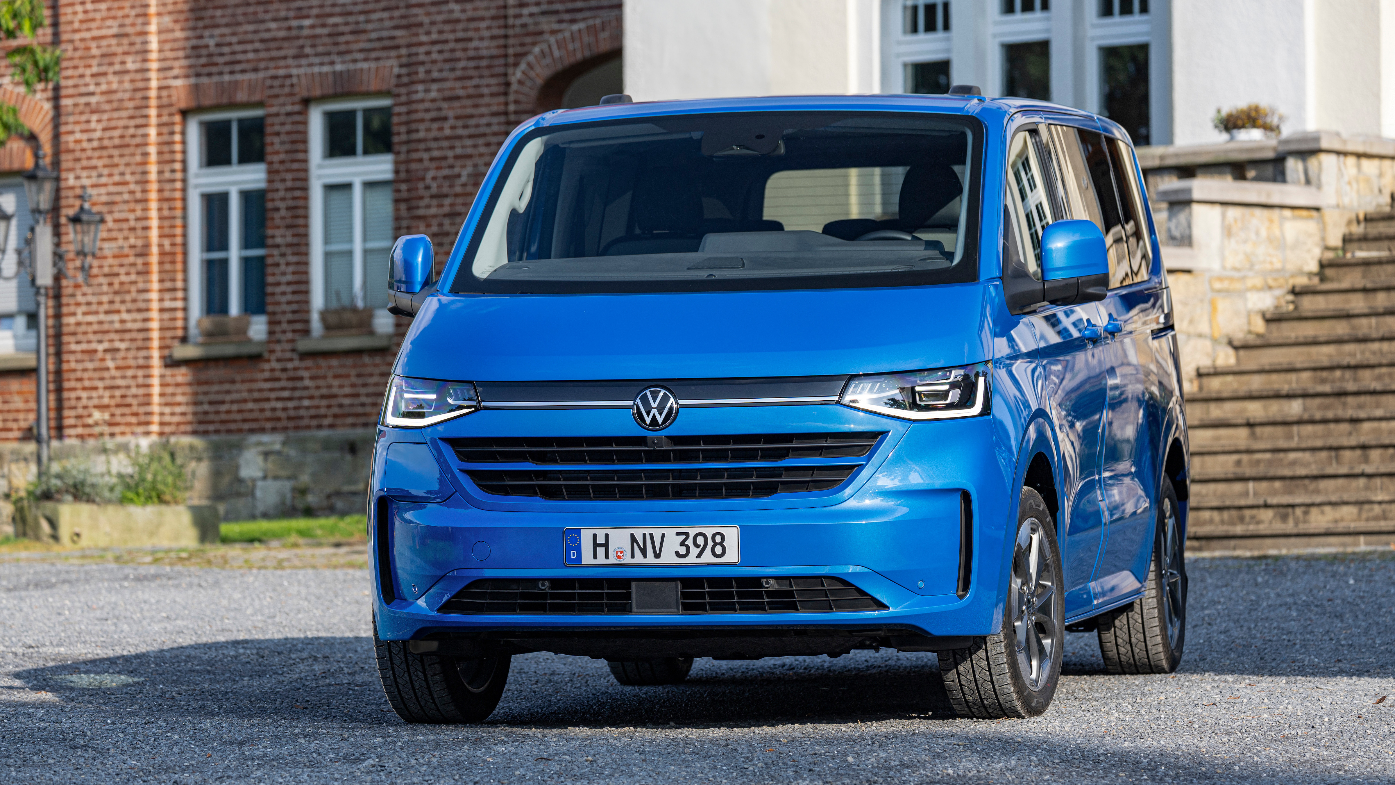 Neuer VW Transporter kommt erstmals auch elektrisch AUTO BILD