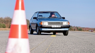 Mazda 323