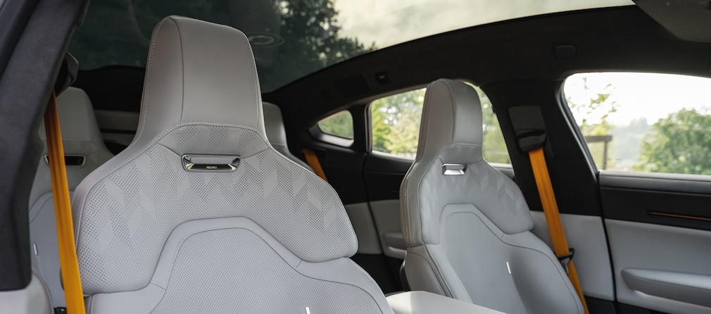 Polestar 5 Precept