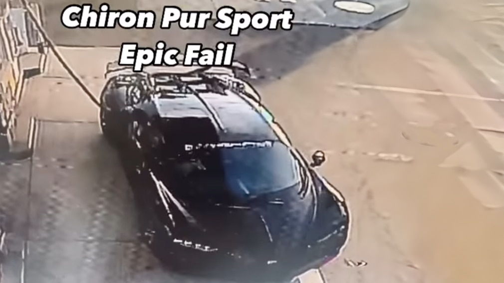 Chiron Pur Sport Tankstelle