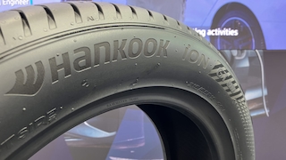Hankook iON GT