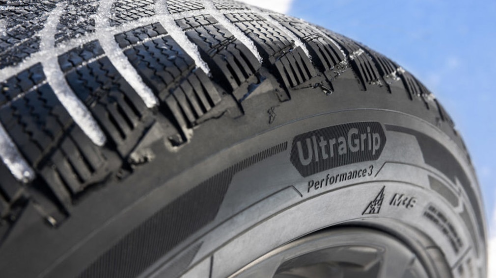 Goodyear UltraGrip Performance 3