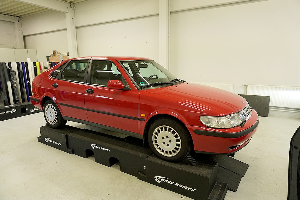 Lackfolierung Saab 9-3
