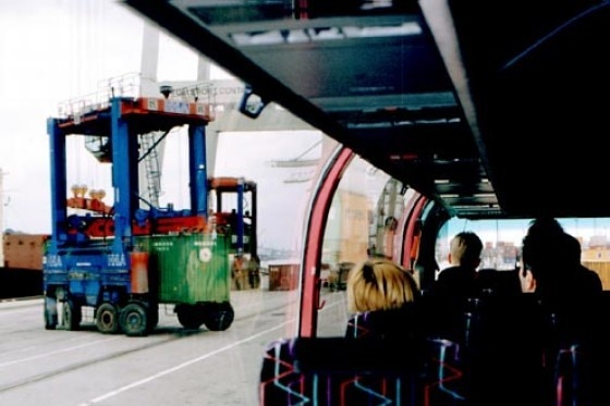 Bustour durch Hamburgs Containerhafen