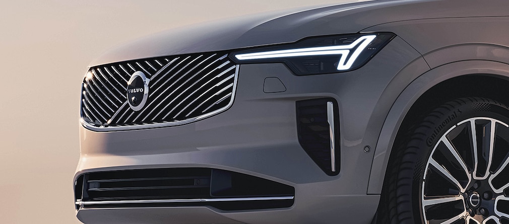 Volvo EX40