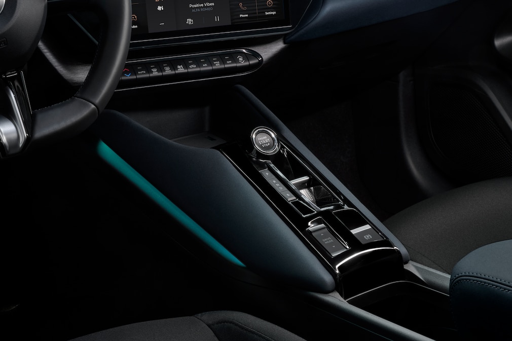 Der neue Alfa Romeo Junior Interieur