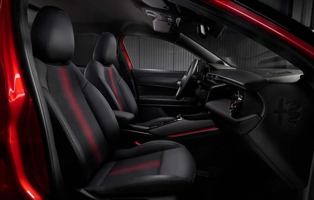 Der neue Alfa Romeo Junior Interieur