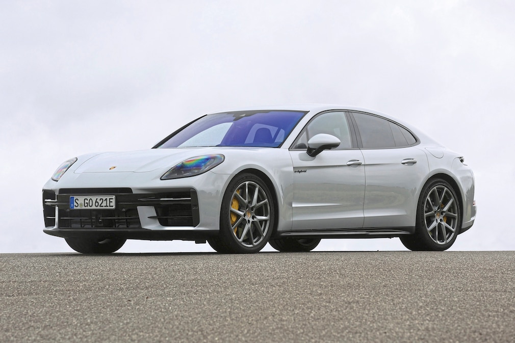 Porsche Panamera 4S E-Hybrid