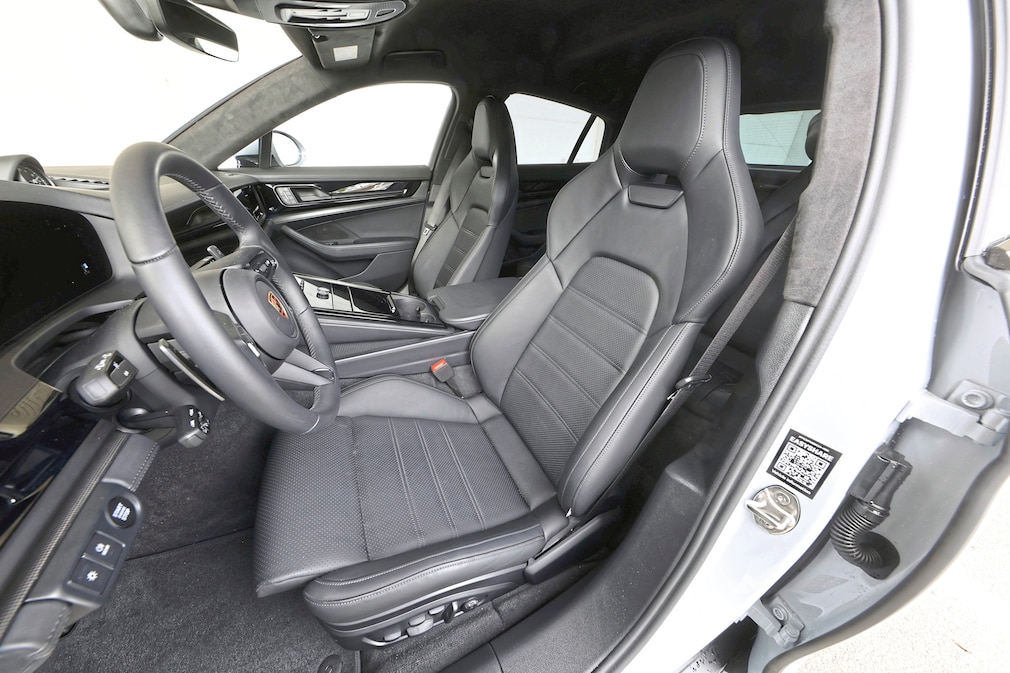 Porsche Panamera 4S E-Hybrid