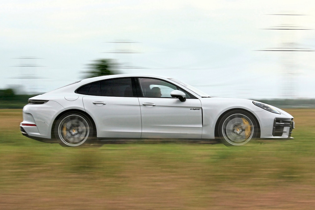 Porsche Panamera 4S E-Hybrid