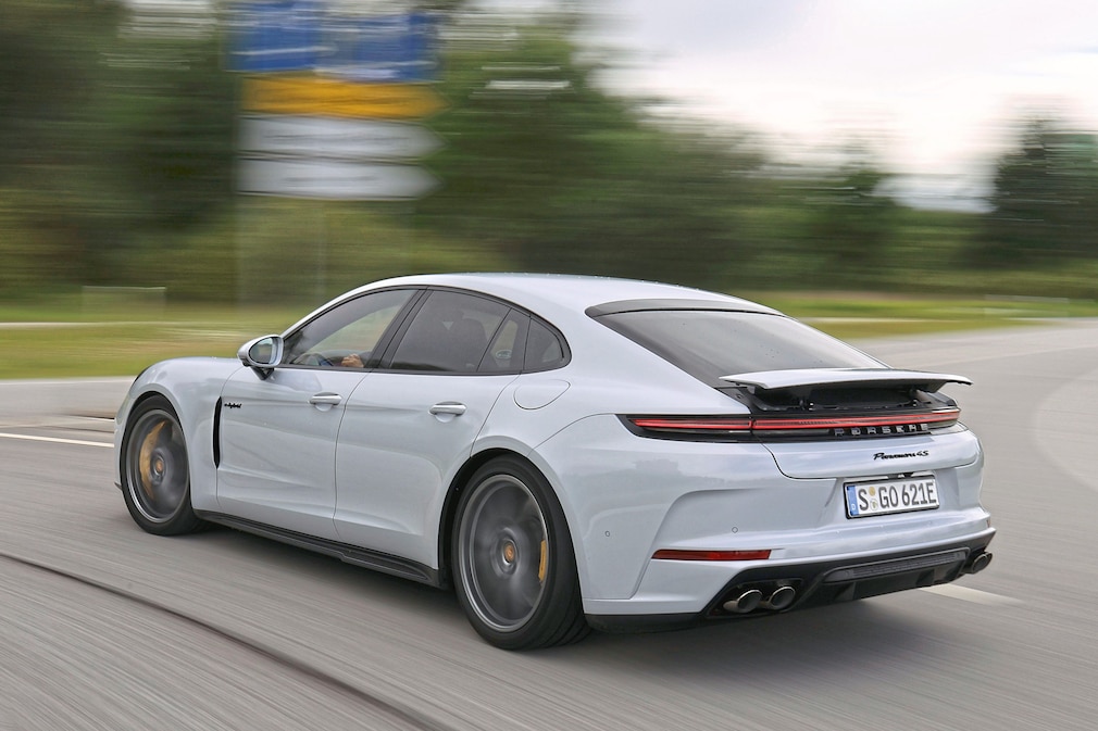 Porsche Panamera 4S E-Hybrid