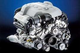 BMW 745i