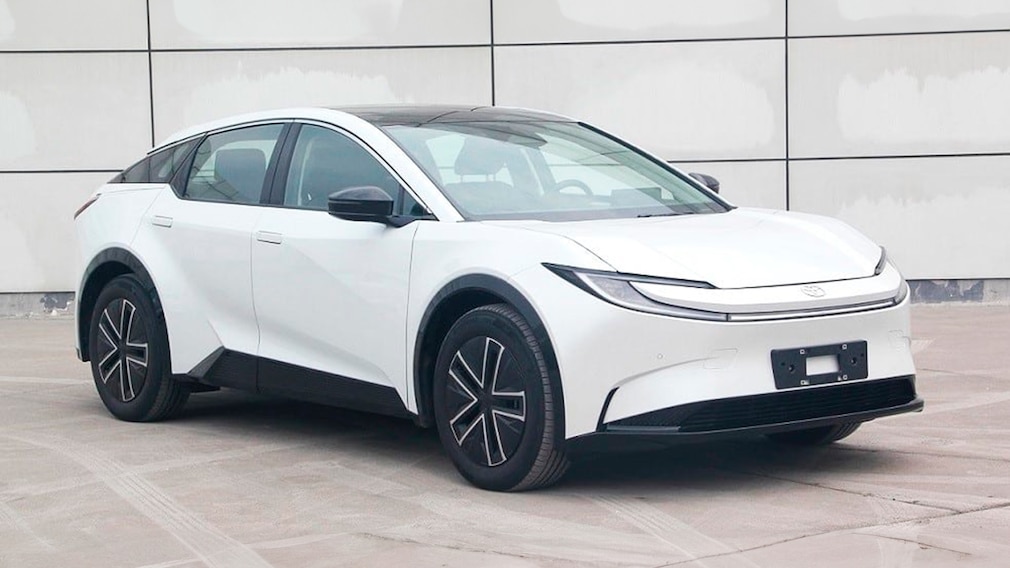 Toyota bZ3C Leak