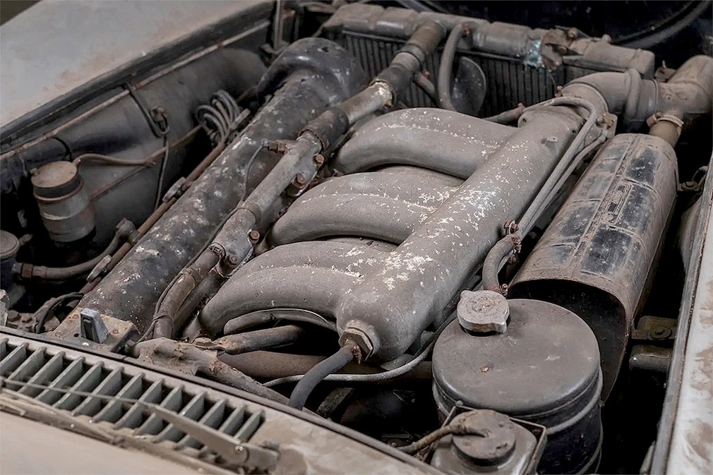 Mercedes-Benz 300 SL 'Alloy' Gullwing