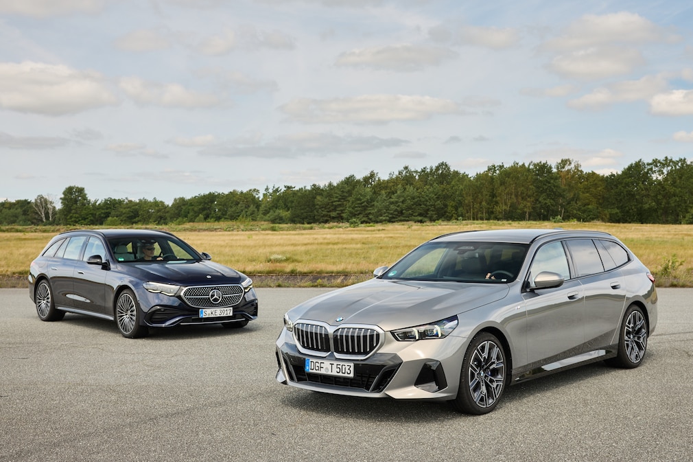 BMW 520d xDrive Touring Mercedes E 220 d 4Matic T-Modell