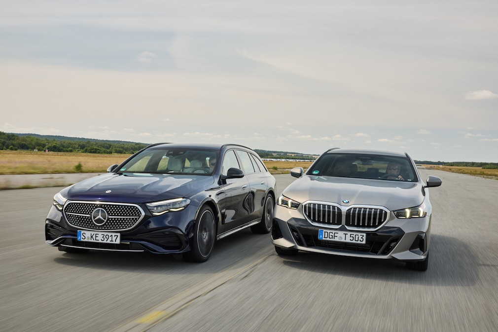 BMW 520d xDrive Touring Mercedes E 220 d 4Matic T-Modell