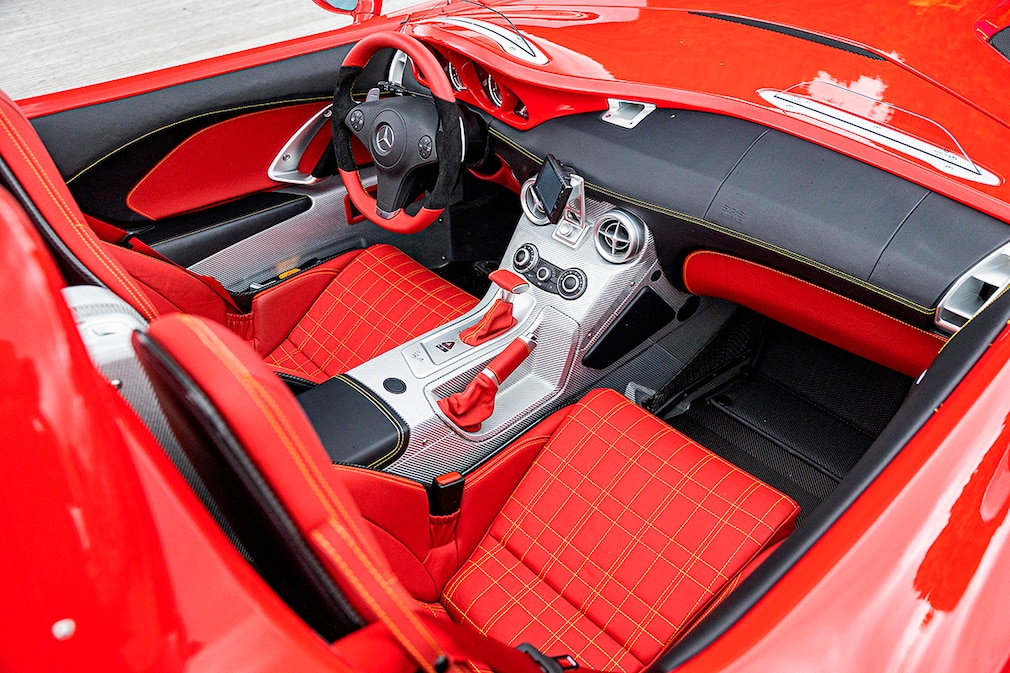 Mercedes-Benz SLR McLaren Stirling Moss Baujahr 2010