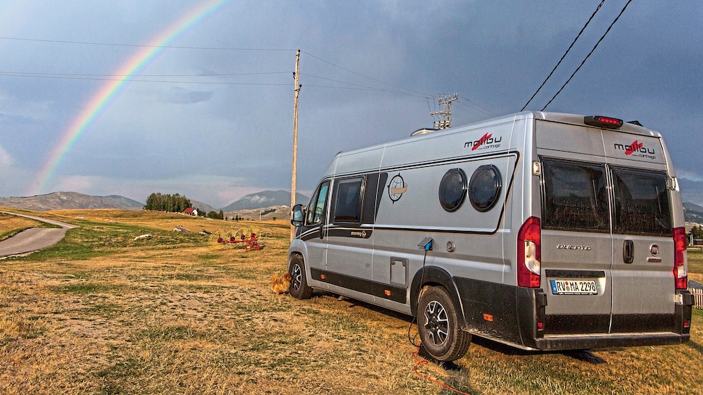 Malibu Van charming GT skyview 640 LE