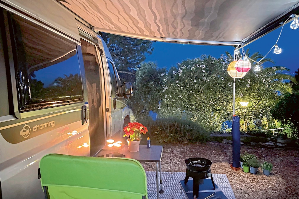 Malibu Van charming GT skyview 640 LE