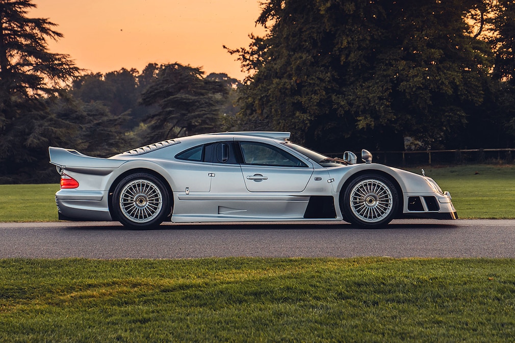 Mercedes-Benz CLK GTR Coupe 1999