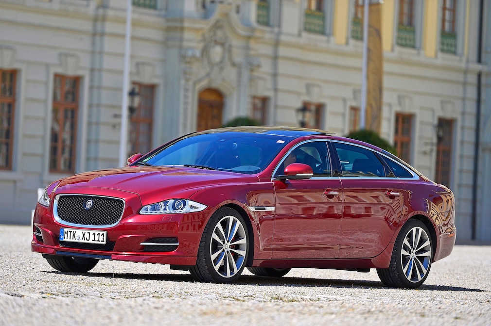 Jaguar XJ L