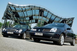 Mercedes E-Klasse gegen Renault Vel Satis